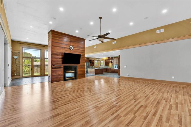6417 NW Euclid Ave, Lawton, OK 73505