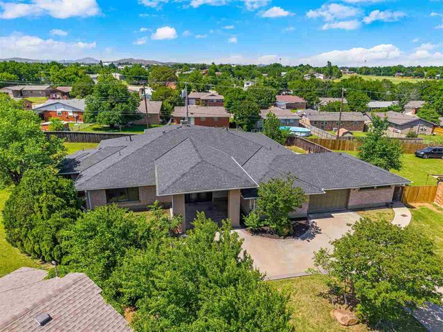6417 NW Euclid Ave, Lawton, OK 73505