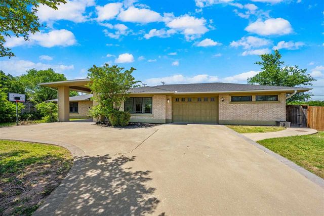 6417 NW Euclid Ave, Lawton, OK 73505
