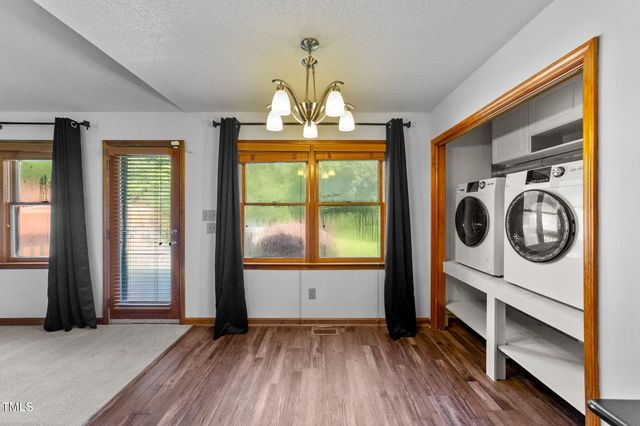 2712 Quail Point Drive, Raleigh, NC 27603