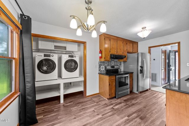 2712 Quail Point Drive, Raleigh, NC 27603