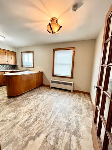 4259 W 21st Street 2, Chicago, IL 60623