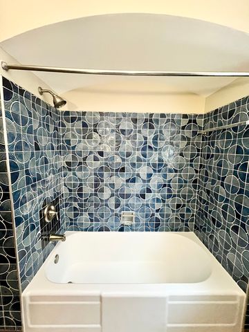 4259 W 21st Street 2, Chicago, IL 60623