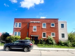 4259 W 21st Street 2, Chicago, IL 60623