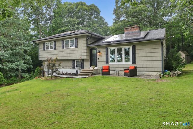 51 Mount Vernon Avenue, Waterbury, CT 06708