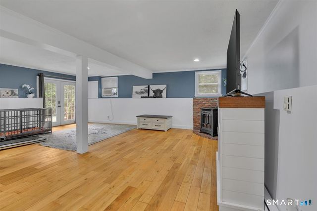 51 Mount Vernon Avenue, Waterbury, CT 06708