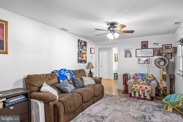 59 W 1ST AVE, West Deptford, NJ 08051