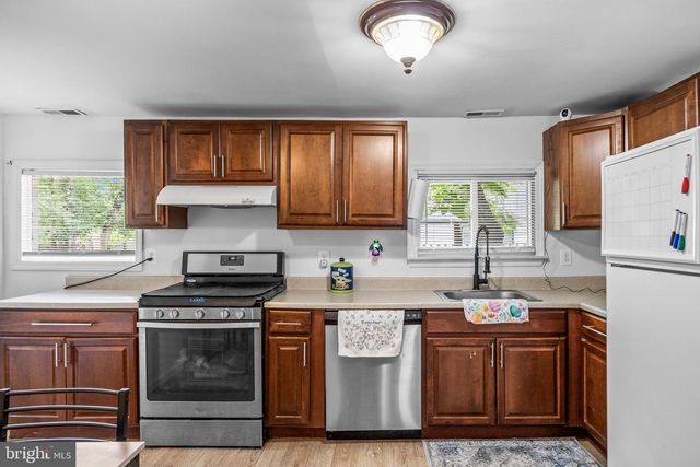 59 W 1ST AVE, West Deptford, NJ 08051
