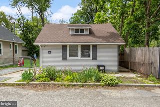 59 W 1ST AVE, West Deptford, NJ 08051