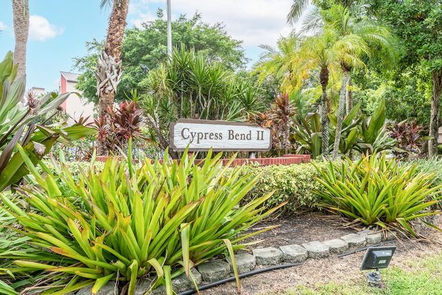2208 S Cypress Bend Drive 407, Pompano Beach, FL 33069