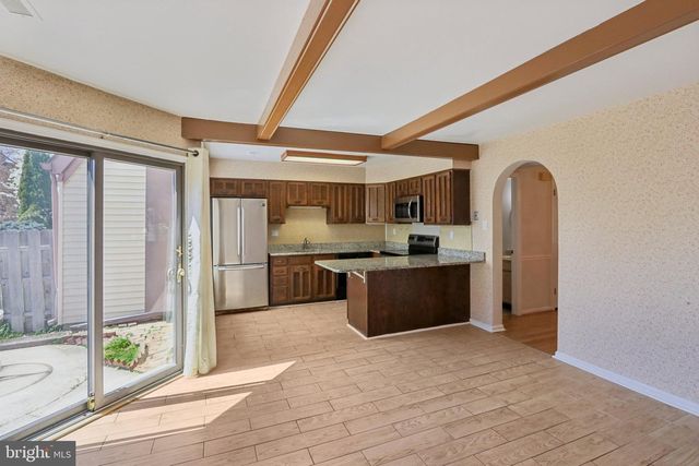 18 BENNINGTON PL, Newtown, PA 18940