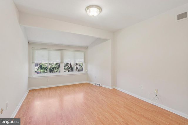 18 BENNINGTON PL, Newtown, PA 18940