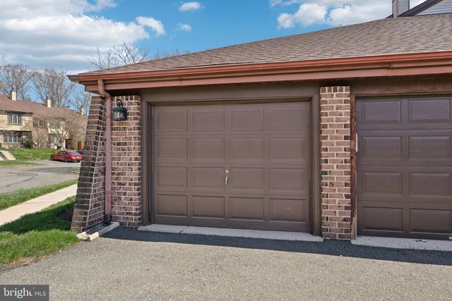 18 BENNINGTON PL, Newtown, PA 18940