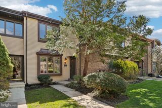 18 BENNINGTON PL, Newtown, PA 18940