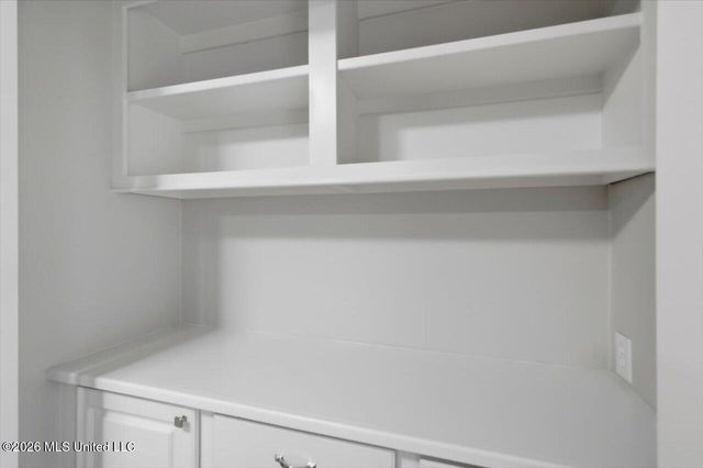 2051 Melvin Road, Pearl, MS 39208