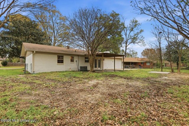 2051 Melvin Road, Pearl, MS 39208