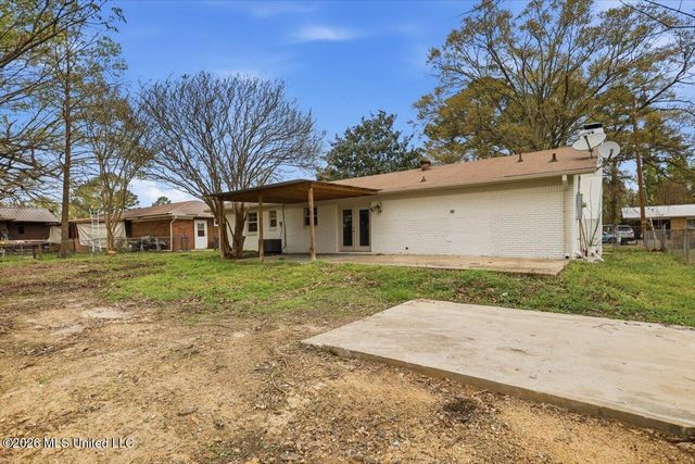 2051 Melvin Road, Pearl, MS 39208