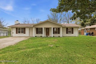 2051 Melvin Road, Pearl, MS 39208