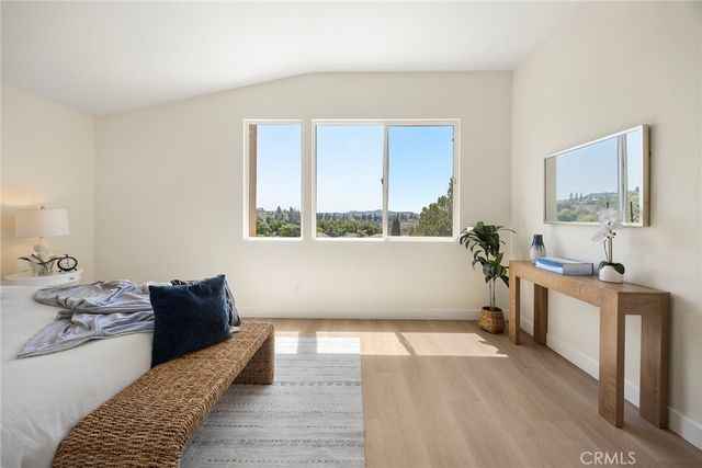 1023 S Brianna Way, Anaheim Hills, CA 92808