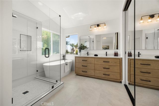 1023 S Brianna Way, Anaheim Hills, CA 92808