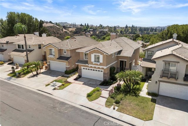 1023 S Brianna Way, Anaheim Hills, CA 92808