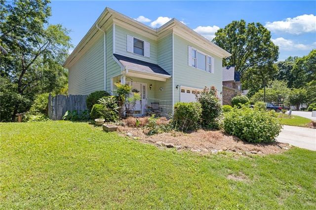 2122 Heritage Heights, Decatur, GA 30033