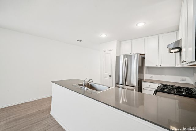 7216 Pasture, San Antonio, TX 78252