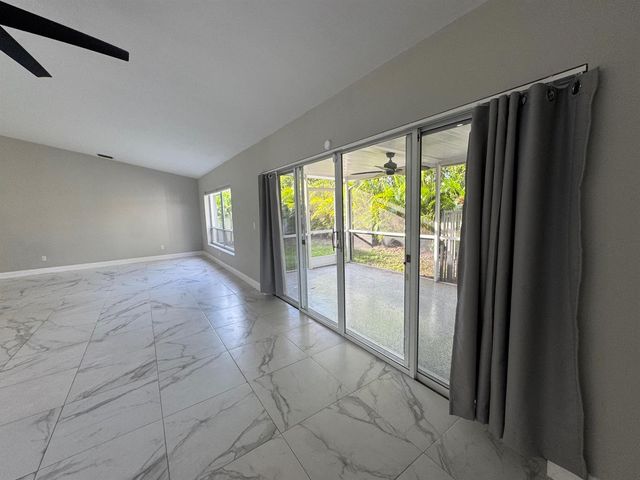 18750 Caspian Circle, Boca Raton, FL 33496