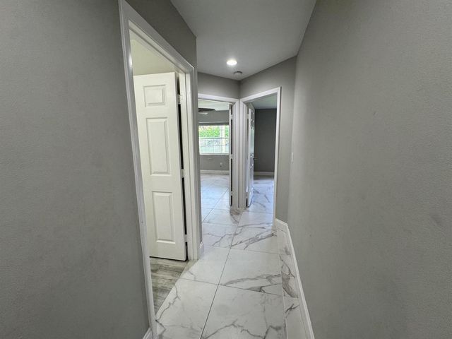 18750 Caspian Circle, Boca Raton, FL 33496
