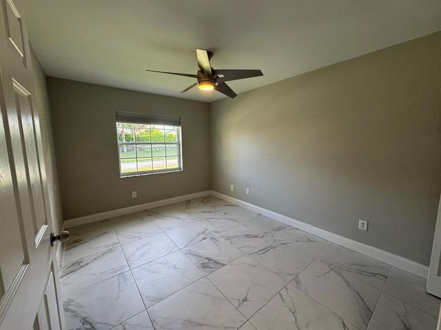18750 Caspian Circle, Boca Raton, FL 33496