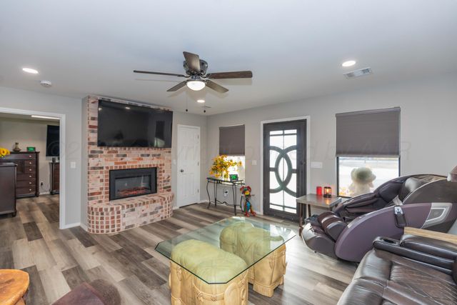 6106 W ROCKWELL Road, Amarillo, TX 79118