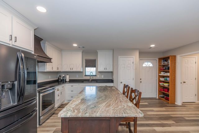 6106 W ROCKWELL Road, Amarillo, TX 79118