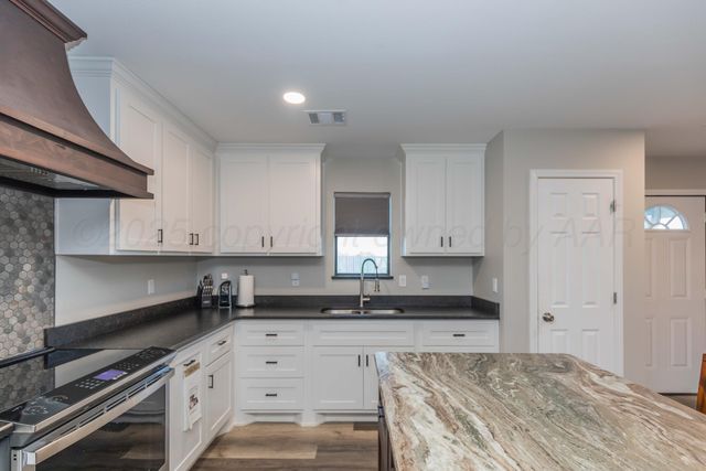 6106 W ROCKWELL Road, Amarillo, TX 79118