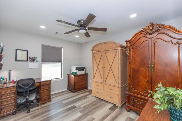 6106 W ROCKWELL Road, Amarillo, TX 79118