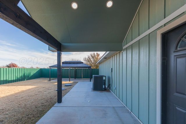 6106 W ROCKWELL Road, Amarillo, TX 79118