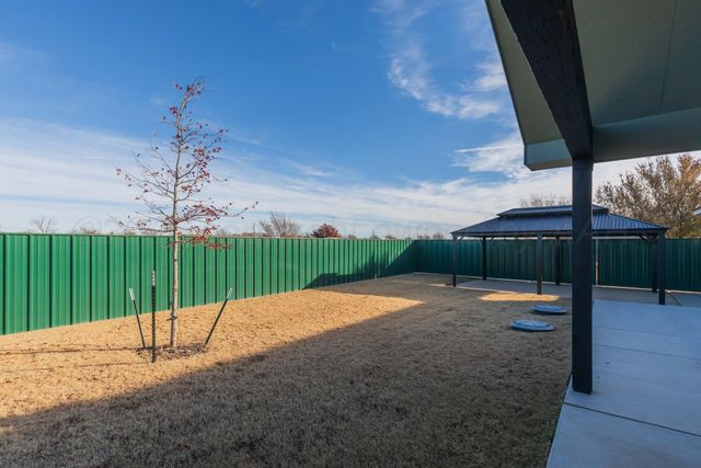 6106 W ROCKWELL Road, Amarillo, TX 79118