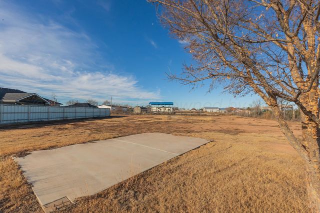 6106 W ROCKWELL Road, Amarillo, TX 79118
