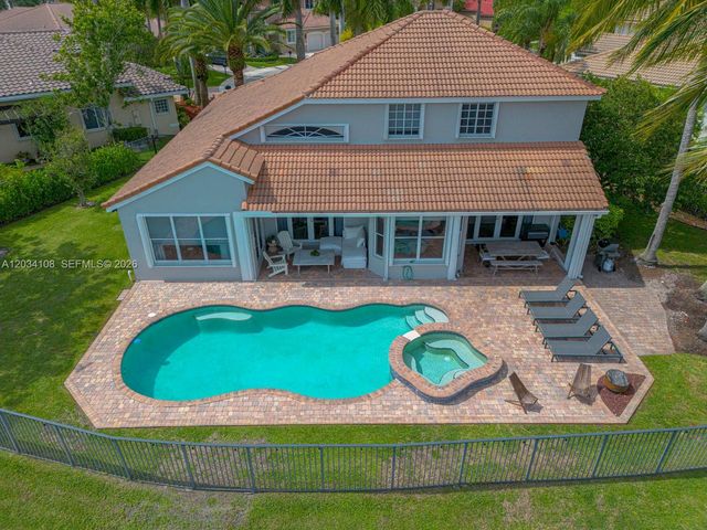 2574 Jardin Way, Weston, FL 33327