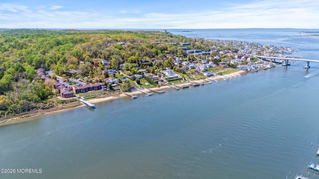 200 Portland Road D12, Highlands, NJ 07732