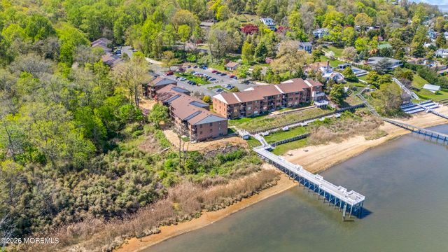 200 Portland Road D12, Highlands, NJ 07732