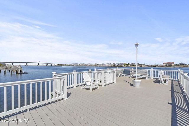 200 Portland Road D12, Highlands, NJ 07732