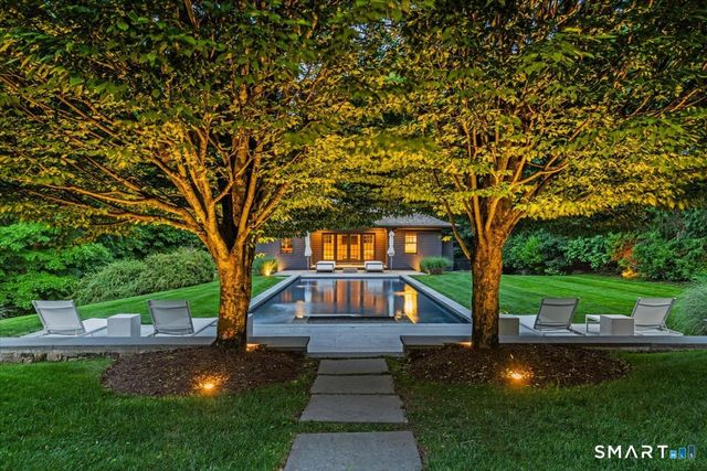 256 Country Club Road, New Canaan, CT 06840