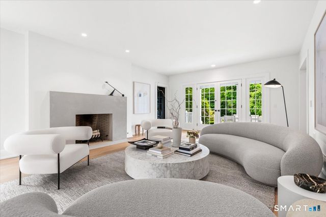 256 Country Club Road, New Canaan, CT 06840