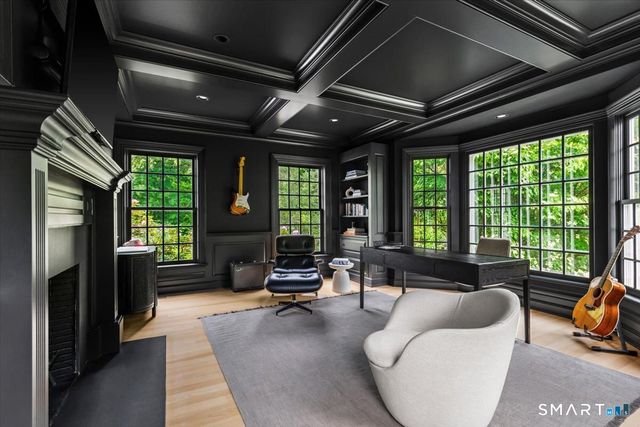 256 Country Club Road, New Canaan, CT 06840