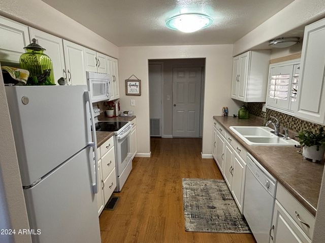 4065 E University Drive 373, Mesa, AZ 85205