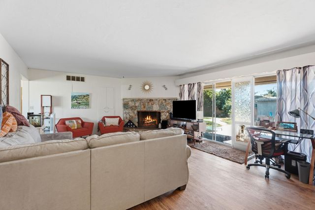 5446 E Mono Street, Fresno, CA 93727