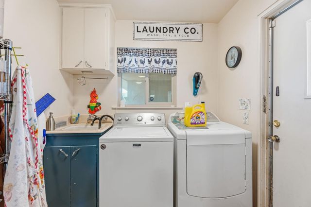 5446 E Mono Street, Fresno, CA 93727