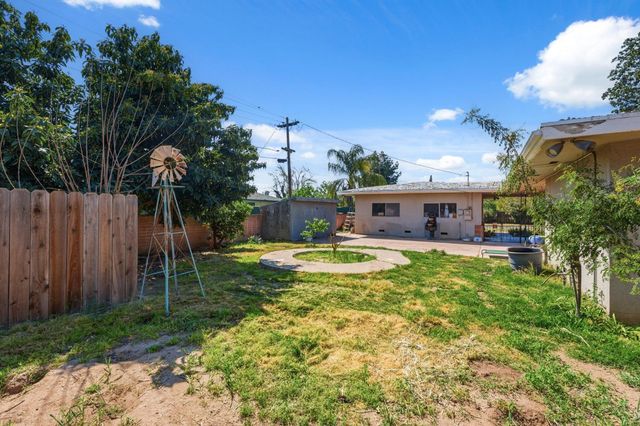 5446 E Mono Street, Fresno, CA 93727