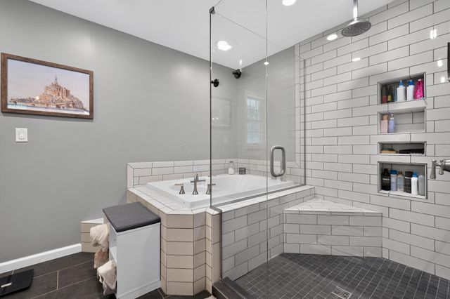 7235 Lee Road, Westerville, OH 43081