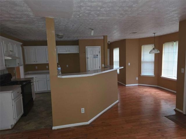 4410 Cross Lane, Decatur, GA 30035